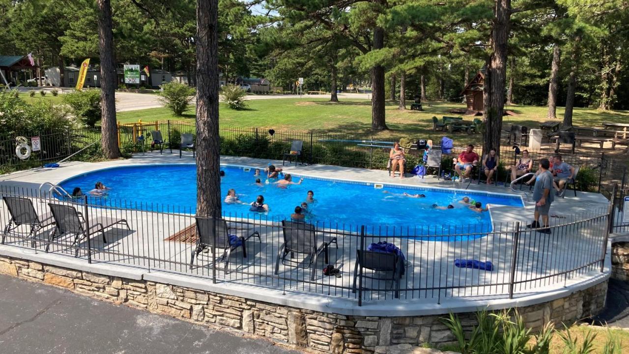 יוריקה ספרינגס Country Mountain Inn מראה חיצוני תמונה